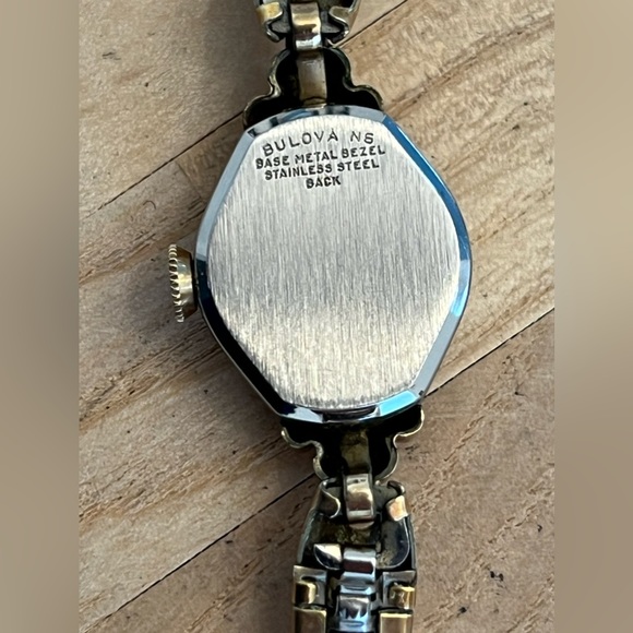 Bulova Ladies Watch Vintage Mechanical Winding Two Tone Bracelet Silver Dial - Picture 8 of 11